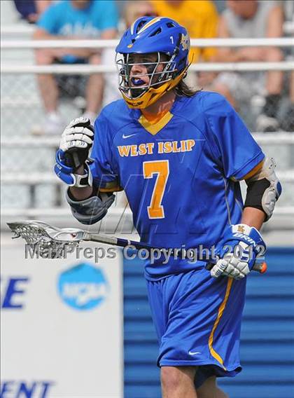 Thumbnail 1 in West Islip vs Syosset (NYSPHSAA Class A Regional Final) photogallery.