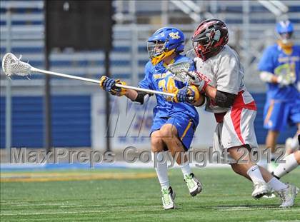 Thumbnail 2 in West Islip vs Syosset (NYSPHSAA Class A Regional Final) photogallery.