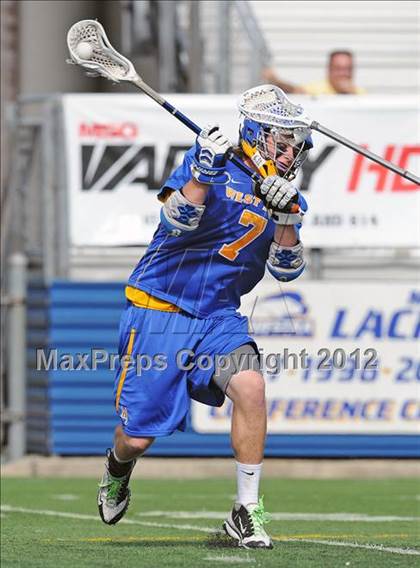 Thumbnail 3 in West Islip vs Syosset (NYSPHSAA Class A Regional Final) photogallery.