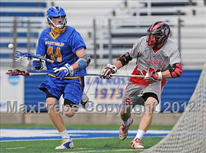 Thumbnail 2 in West Islip vs Syosset (NYSPHSAA Class A Regional Final) photogallery.