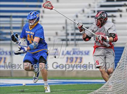 Thumbnail 2 in West Islip vs Syosset (NYSPHSAA Class A Regional Final) photogallery.