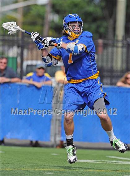 Thumbnail 3 in West Islip vs Syosset (NYSPHSAA Class A Regional Final) photogallery.