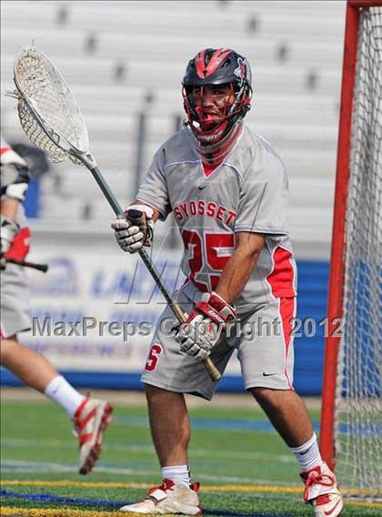 Thumbnail 1 in West Islip vs Syosset (NYSPHSAA Class A Regional Final) photogallery.