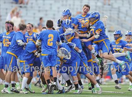 Thumbnail 1 in West Islip vs Syosset (NYSPHSAA Class A Regional Final) photogallery.