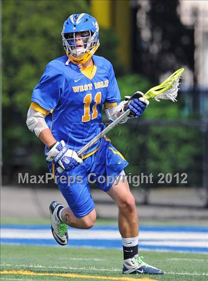 Thumbnail 1 in West Islip vs Syosset (NYSPHSAA Class A Regional Final) photogallery.
