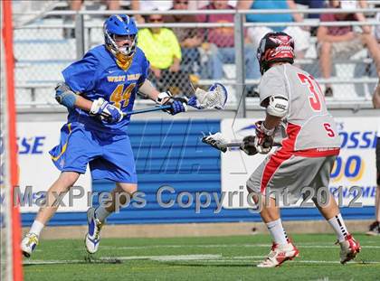 Thumbnail 2 in West Islip vs Syosset (NYSPHSAA Class A Regional Final) photogallery.