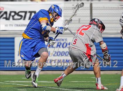 Thumbnail 1 in West Islip vs Syosset (NYSPHSAA Class A Regional Final) photogallery.