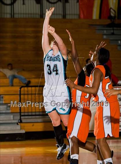 Thumbnail 2 in Pasadena Memorial @ La Porte (McDonalds Texas Invitational) photogallery.