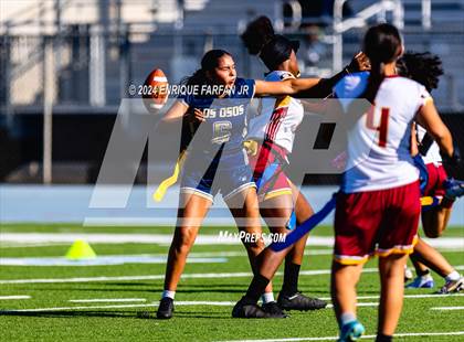 Thumbnail 1 in Los Osos vs. Ontario photogallery.