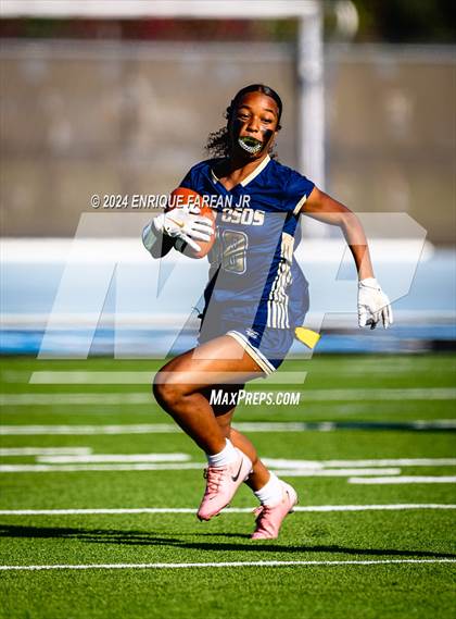 Thumbnail 2 in Los Osos vs. Ontario photogallery.