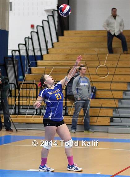 Thumbnail 2 in Haddam-Killingworth vs. Seymour (CIAC Class S Final) photogallery.