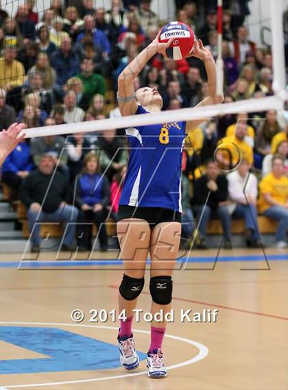 Thumbnail 2 in Haddam-Killingworth vs. Seymour (CIAC Class S Final) photogallery.
