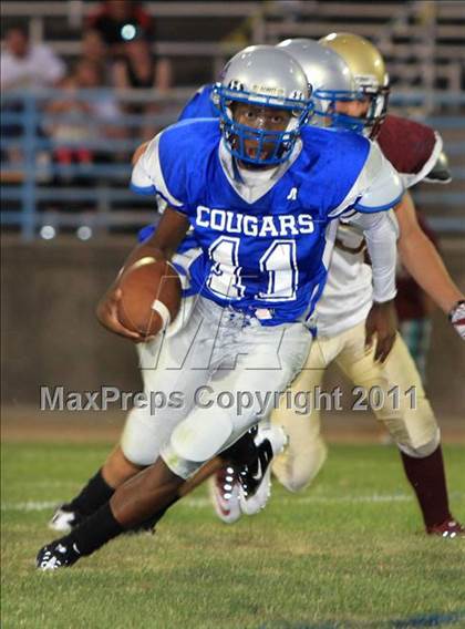 Thumbnail 1 in Scotts Valley vs Capital Christian photogallery.