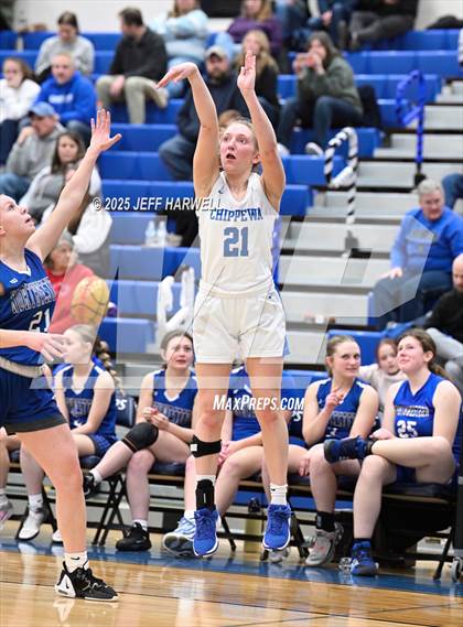 Thumbnail 3 in Northwestern @ Chippewa photogallery.