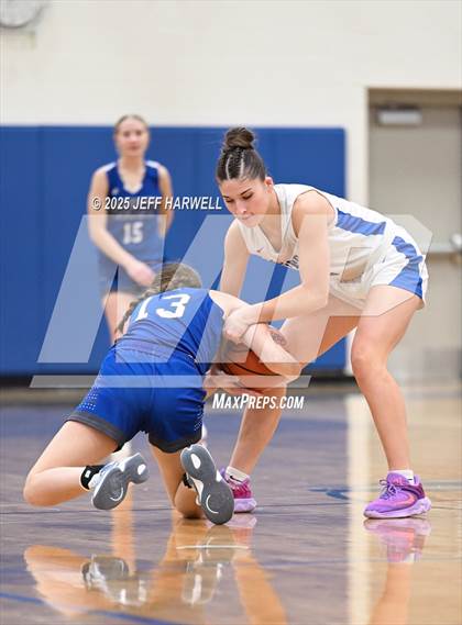 Thumbnail 2 in Northwestern @ Chippewa photogallery.