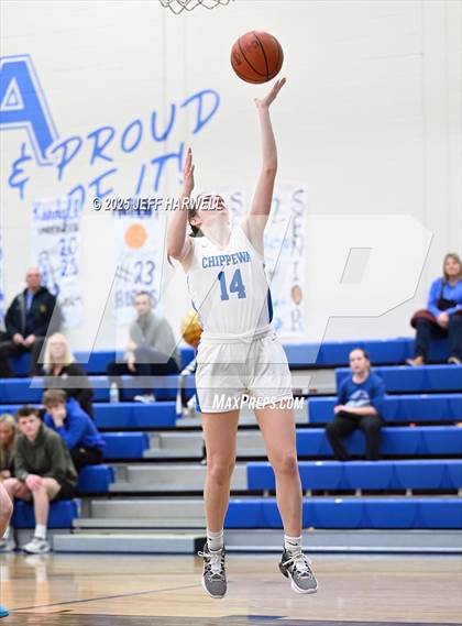 Thumbnail 3 in Northwestern @ Chippewa photogallery.
