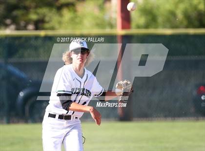 Thumbnail 2 in Oak Ridge @ Granite Bay photogallery.
