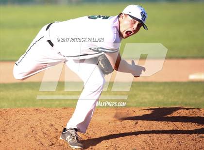 Thumbnail 1 in Oak Ridge @ Granite Bay photogallery.