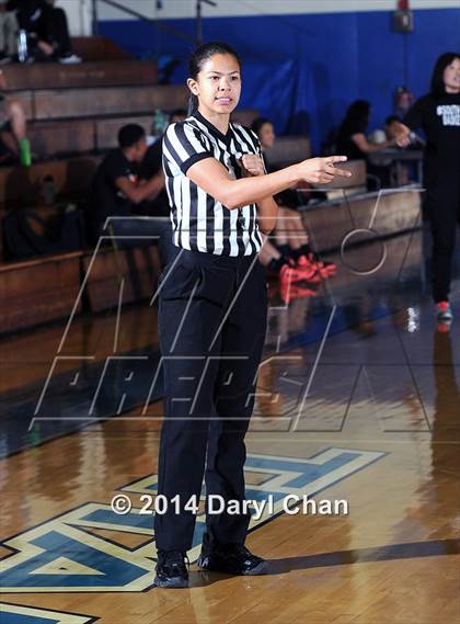 Thumbnail 3 in South Pasadena vs. Santiago (San Marino/South Pasadena Tournament) photogallery.