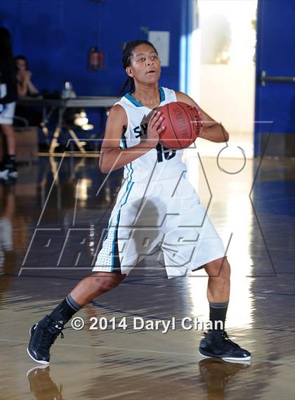Thumbnail 3 in South Pasadena vs. Santiago (San Marino/South Pasadena Tournament) photogallery.