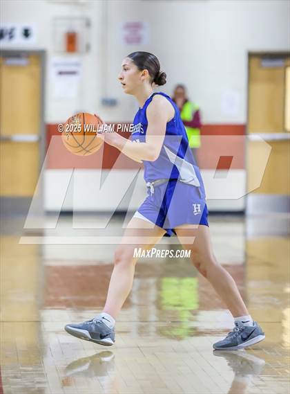Thumbnail 3 in Warwick vs. Horseheads (NYSPHSAA Class AA Regional Final) photogallery.