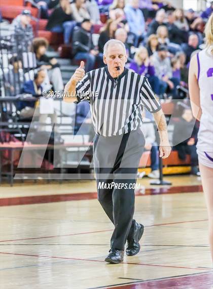 Thumbnail 2 in Warwick vs. Horseheads (NYSPHSAA Class AA Regional Final) photogallery.