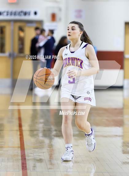 Thumbnail 1 in Warwick vs. Horseheads (NYSPHSAA Class AA Regional Final) photogallery.