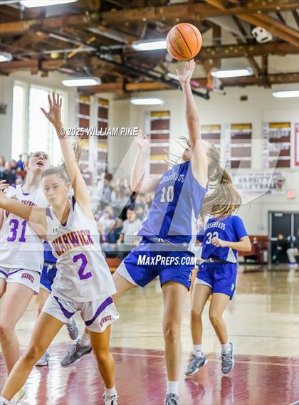Thumbnail 1 in Warwick vs. Horseheads (NYSPHSAA Class AA Regional Final) photogallery.