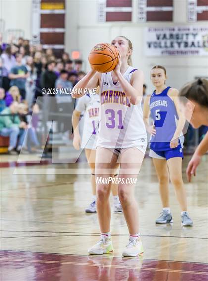 Thumbnail 3 in Warwick vs. Horseheads (NYSPHSAA Class AA Regional Final) photogallery.
