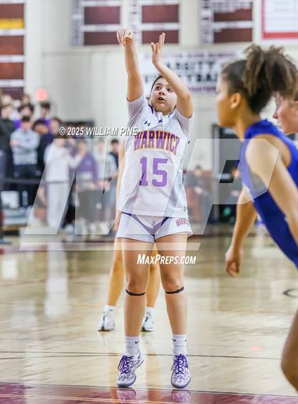 Thumbnail 2 in Warwick vs. Horseheads (NYSPHSAA Class AA Regional Final) photogallery.