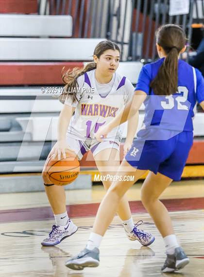 Thumbnail 1 in Warwick vs. Horseheads (NYSPHSAA Class AA Regional Final) photogallery.