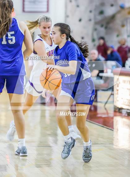 Thumbnail 3 in Warwick vs. Horseheads (NYSPHSAA Class AA Regional Final) photogallery.