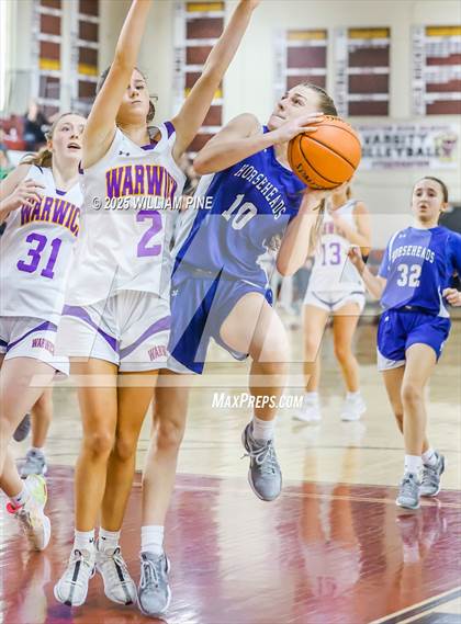 Thumbnail 1 in Warwick vs. Horseheads (NYSPHSAA Class AA Regional Final) photogallery.