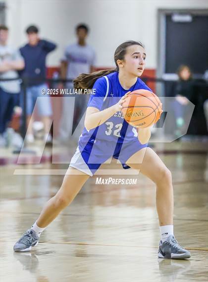 Thumbnail 3 in Warwick vs. Horseheads (NYSPHSAA Class AA Regional Final) photogallery.