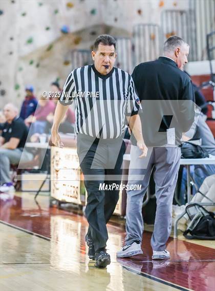 Thumbnail 2 in Warwick vs. Horseheads (NYSPHSAA Class AA Regional Final) photogallery.
