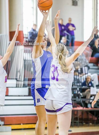 Thumbnail 1 in Warwick vs. Horseheads (NYSPHSAA Class AA Regional Final) photogallery.