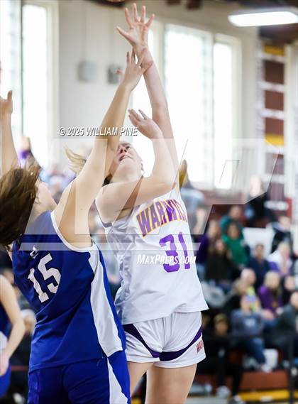 Thumbnail 3 in Warwick vs. Horseheads (NYSPHSAA Class AA Regional Final) photogallery.