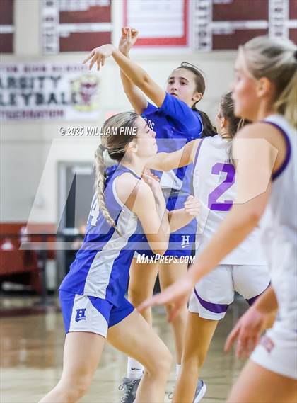 Thumbnail 2 in Warwick vs. Horseheads (NYSPHSAA Class AA Regional Final) photogallery.