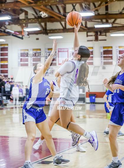 Thumbnail 1 in Warwick vs. Horseheads (NYSPHSAA Class AA Regional Final) photogallery.