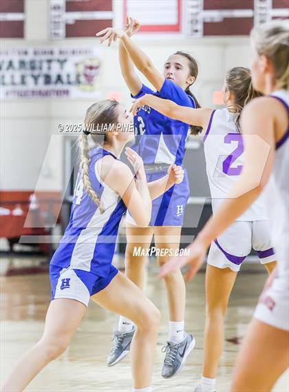 Thumbnail 1 in Warwick vs. Horseheads (NYSPHSAA Class AA Regional Final) photogallery.