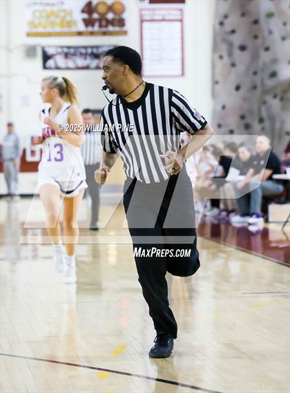 Thumbnail 1 in Warwick vs. Horseheads (NYSPHSAA Class AA Regional Final) photogallery.