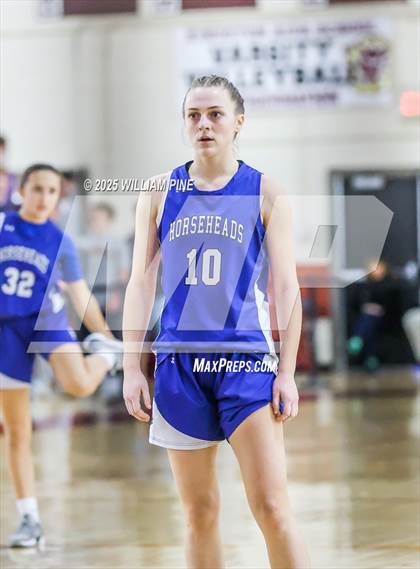 Thumbnail 1 in Warwick vs. Horseheads (NYSPHSAA Class AA Regional Final) photogallery.