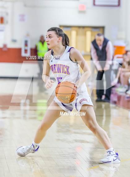 Thumbnail 3 in Warwick vs. Horseheads (NYSPHSAA Class AA Regional Final) photogallery.