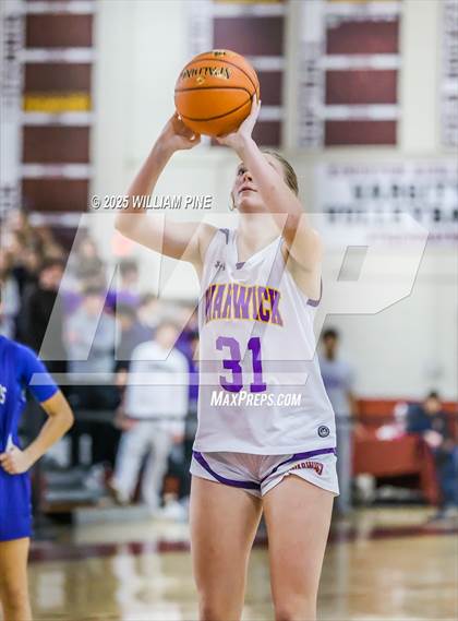 Thumbnail 3 in Warwick vs. Horseheads (NYSPHSAA Class AA Regional Final) photogallery.