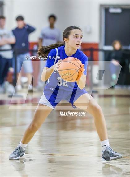 Thumbnail 2 in Warwick vs. Horseheads (NYSPHSAA Class AA Regional Final) photogallery.
