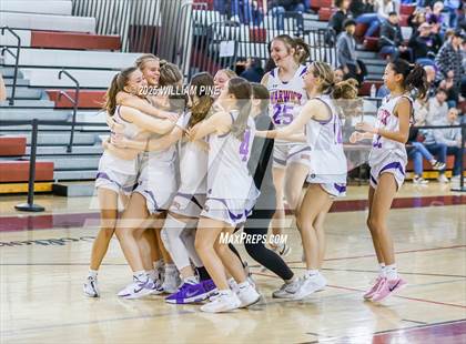 Thumbnail 3 in Warwick vs. Horseheads (NYSPHSAA Class AA Regional Final) photogallery.