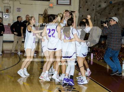 Thumbnail 3 in Warwick vs. Horseheads (NYSPHSAA Class AA Regional Final) photogallery.