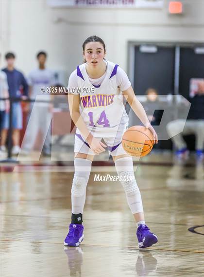 Thumbnail 2 in Warwick vs. Horseheads (NYSPHSAA Class AA Regional Final) photogallery.