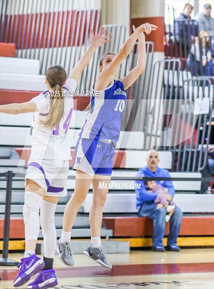 Thumbnail 3 in Warwick vs. Horseheads (NYSPHSAA Class AA Regional Final) photogallery.