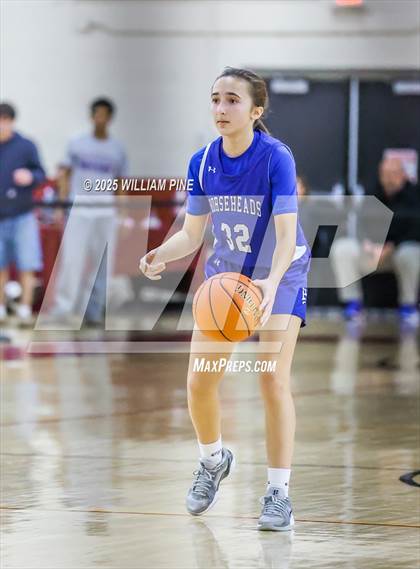 Thumbnail 1 in Warwick vs. Horseheads (NYSPHSAA Class AA Regional Final) photogallery.